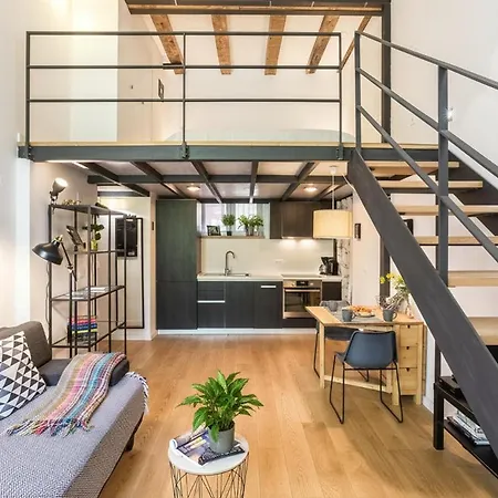 Apartment Sweet Little Space *